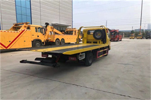 穆家峪非事故拖车